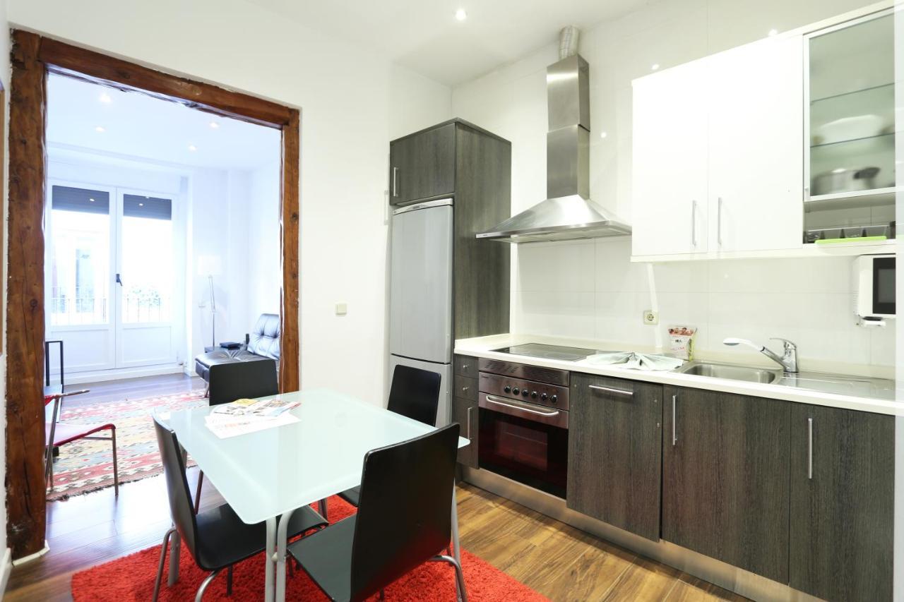 Paseo Del Prado Apartment By Allo Housing مدريد المظهر الخارجي الصورة