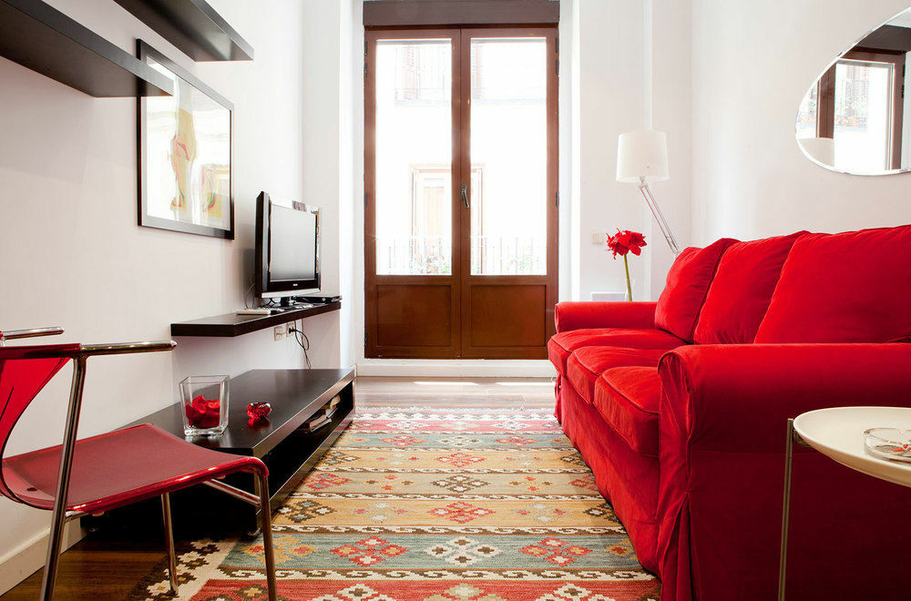 Paseo Del Prado Apartment By Allo Housing مدريد المظهر الخارجي الصورة